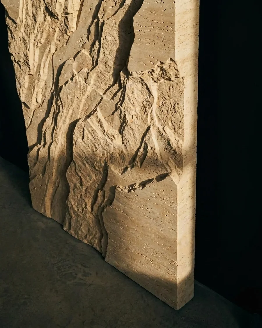 Stara in Travertine — seen from another angle